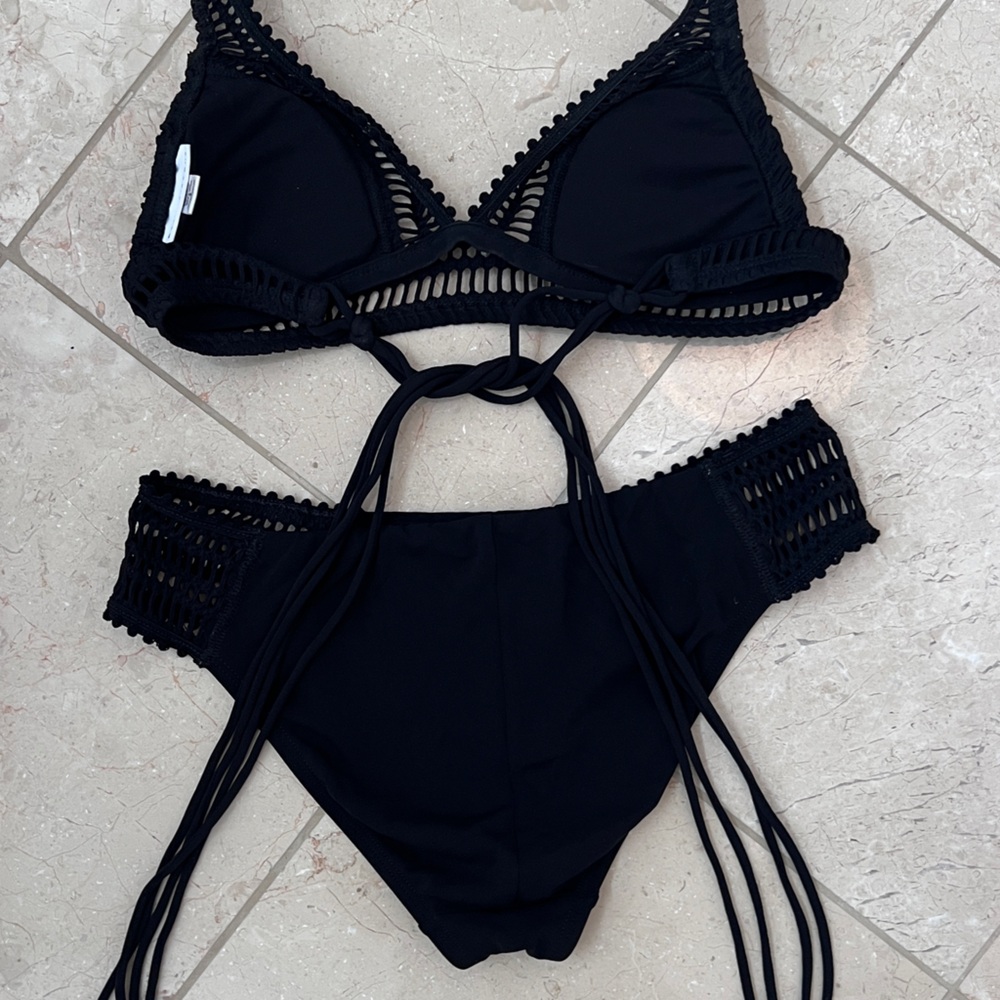 Robin Piccone bikini - Picture 4 of 7